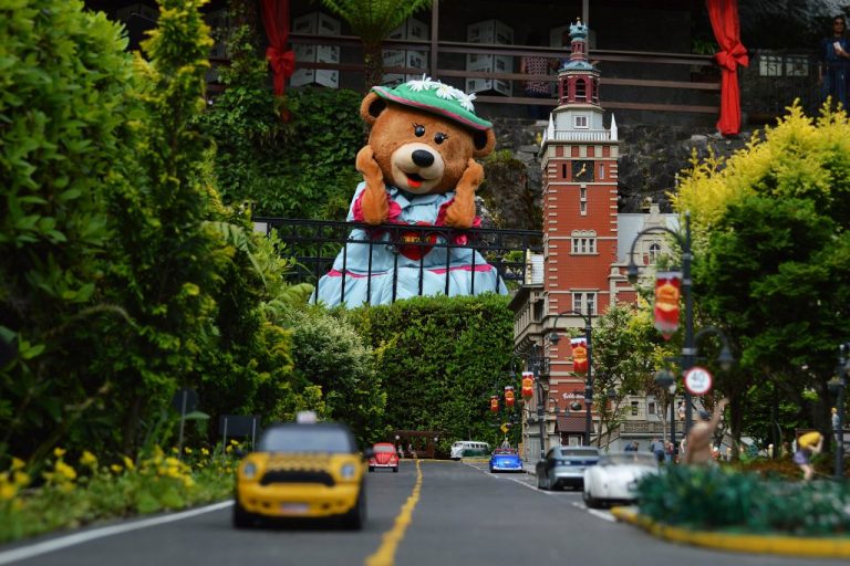 mini mundo gramado