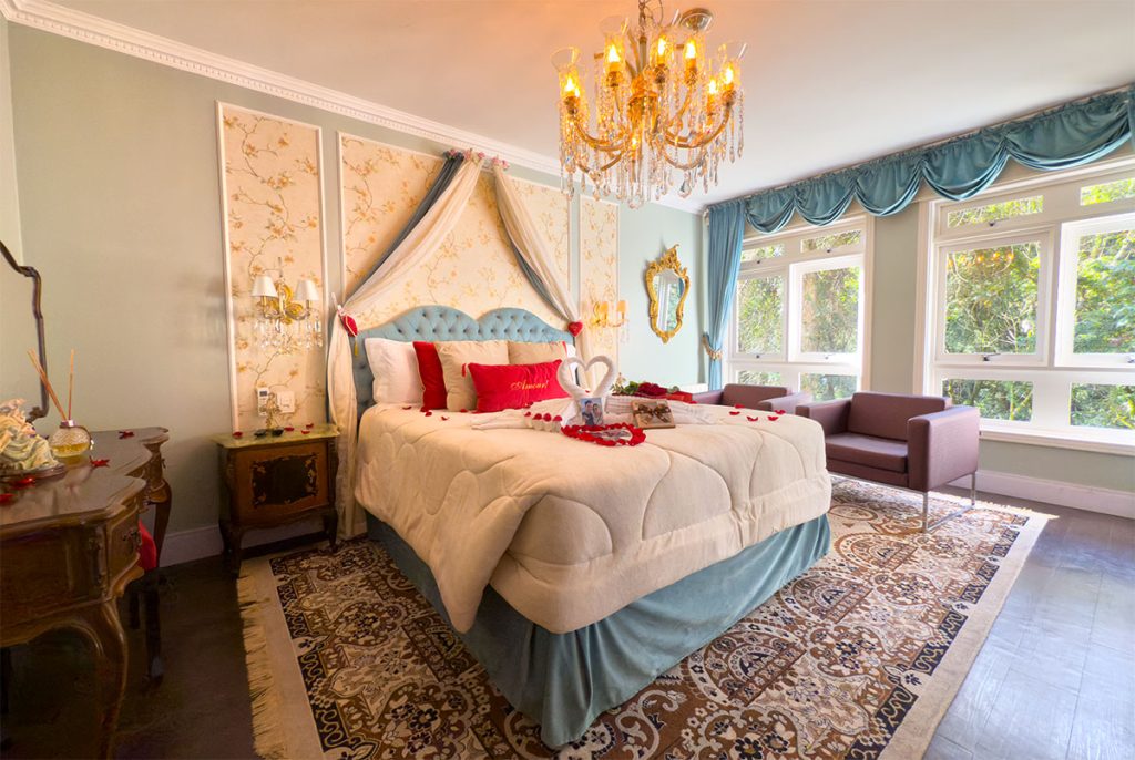 Le Boutique Hotel Gramado: 7 impressões da hospedagem 4 Suíte bordeaux no Le Boutique hotel Gramado
