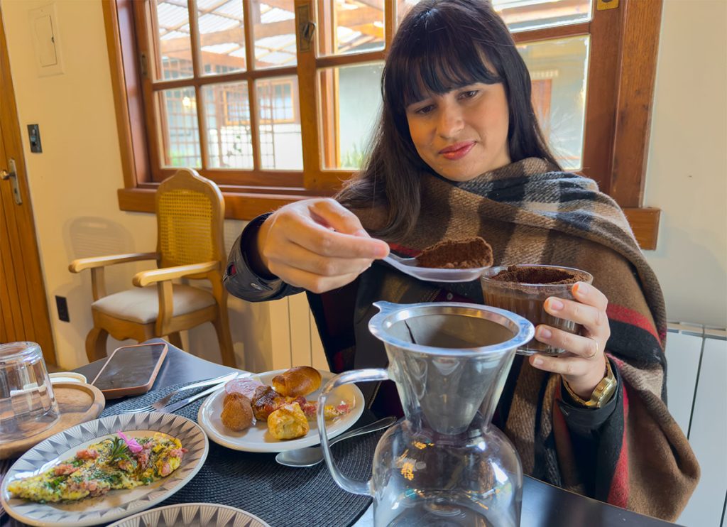 WoodStone Hotel Gramado: 7 experiências de fazenda 6 woodstone cafe da manha