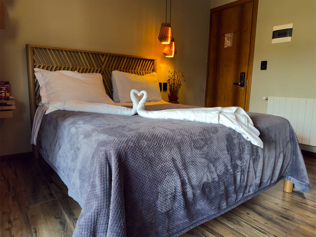 WoodStone Hotel Gramado: 7 experiências de fazenda 7 cama do Woodstone hotel em Gramado