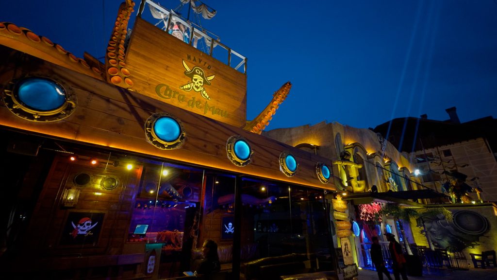Cara de Mau Gramado, pizzaria pirata vale a pena em 2025? 3 cara de mau gramado fachada do Navio