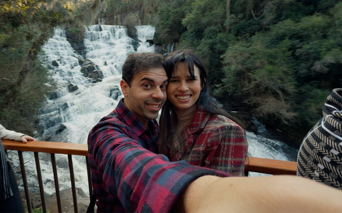 Francisco e Alessandra do Aventurando Tchê no Parque do Caracol em Canela