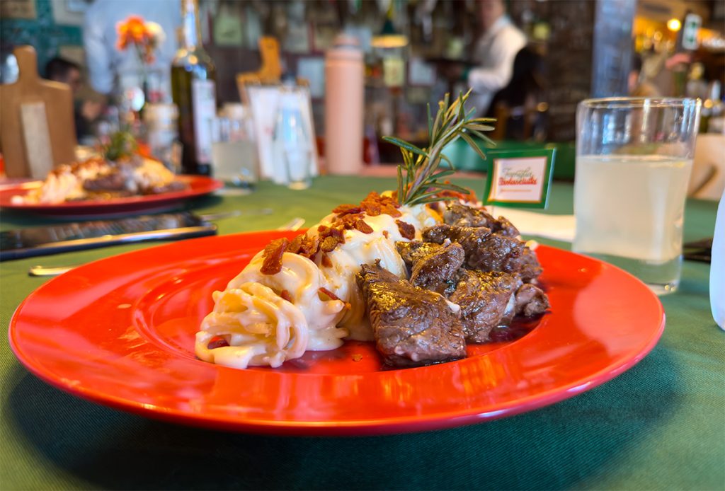 Cantina Pastasciutta Gramado em 2026, vale a pena? 5 Spaghetti ao molho Quattro Formaggi da Cantina Pastasciutta Gramado
