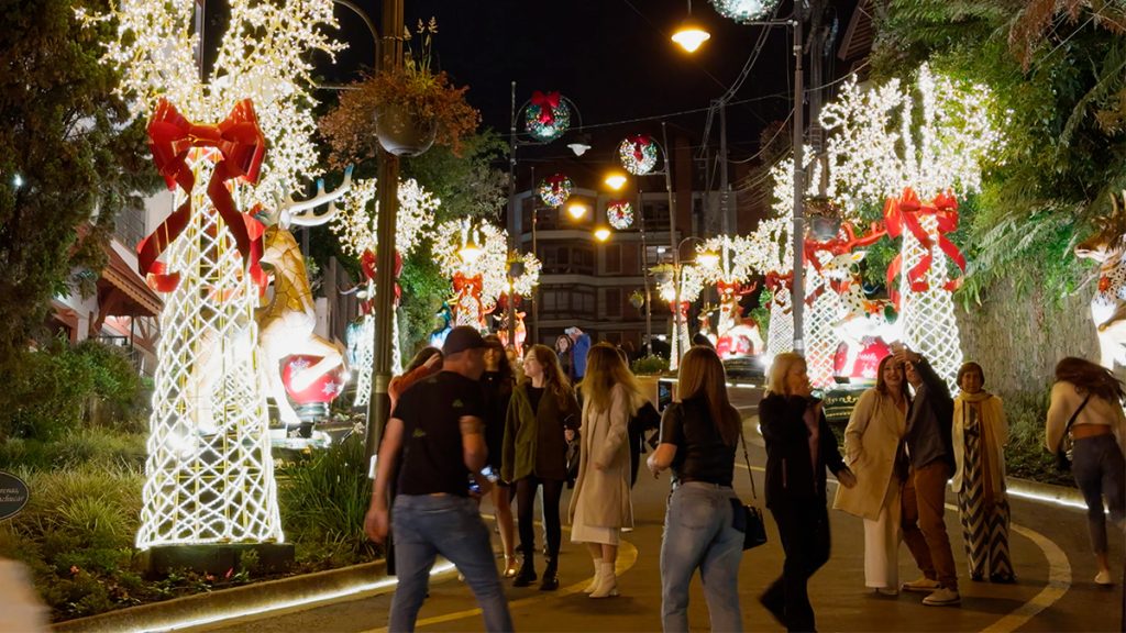Pontos turísticos em Gramado, 10 lugares GRÁTIS para visitar 12 rua torta