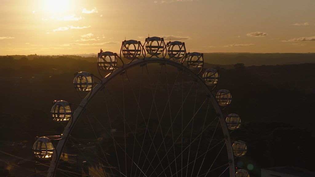 Roda gigante Canela: 5% de desconto no site oficial 6 Roda Gigante Canela vista de drone quase no pôr do sol
