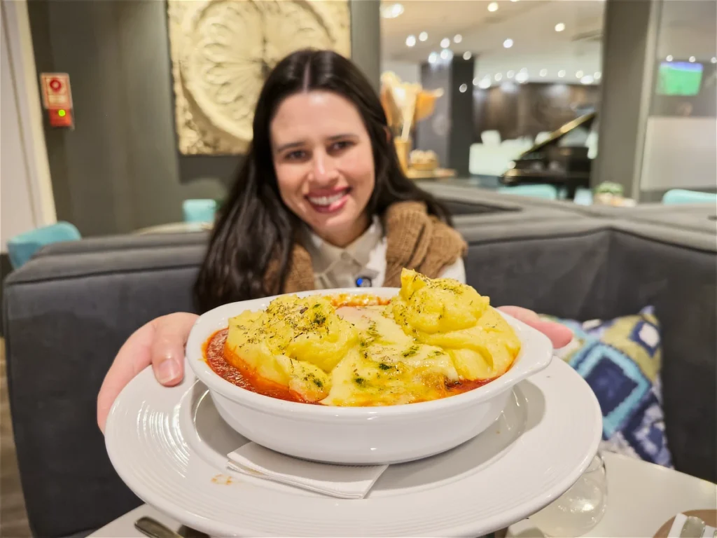 hotel cercano gramado jantar alessandra parmegiana